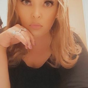 Meet your Posher, Frances